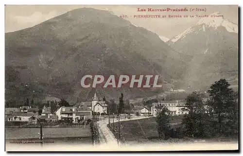 Ansichtskarte AK Les Hautes Pyrenees Pierrefitte et entree de la vallee d&#39Izaby