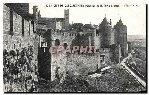 Ansichtskarte AK la Cite De Carcassonne Defenses de la Porte d&#39Aude