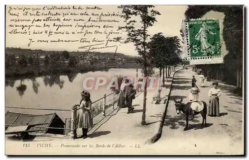 Ansichtskarte AK Vichy Promenade sur les Bords de l&#39Allier