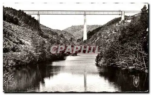 Ansichtskarte AK La Vallee Pittoresque De La Sioule Le viaduc des FAdes