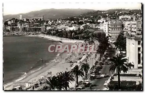 Ansichtskarte AK Cote D&#39Azur Cannes La Croisette la Plage de Sable fin an Fond le suquest