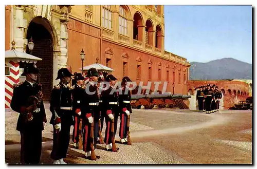 Cartes postales moderne Monaco La Releve De La Garde Des Carabiniers De Le Prince De Monaco