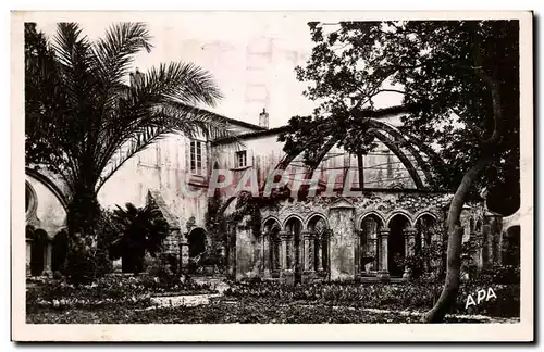 Ansichtskarte AK Villeveyrac Herault Abbaye de Valmagne Une Vue du Jardin et le Cloitre