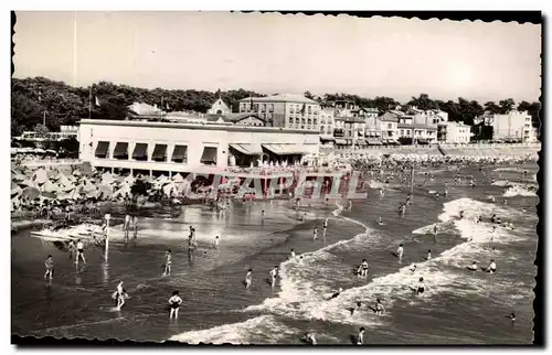 Ansichtskarte AK Pontaillac Charente Maritime La Plage Et Le Sporting