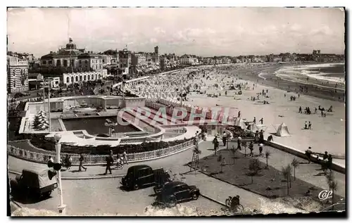 Cartes postales Les Sables D&#39Olonne Vue sur le Remblai et la Piscine