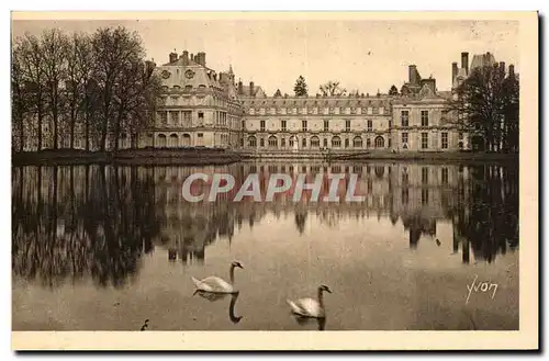 Cartes postales La Douce France Fontinebleau La Palais Et l&#39etang Des Carpes