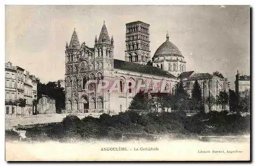 Cartes postales Angouleme La Cathedrale