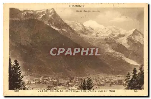 Cartes postales Chamonix Mont Blanc Vue Generale Le Blanc Et L&#39Aiguille Du Midi