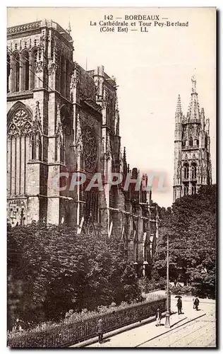 Cartes postales Bordeaux La Cathedrale et tour Pey Berland