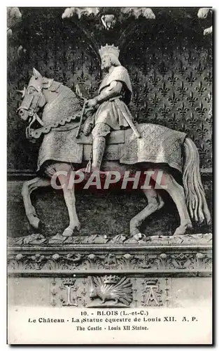 Cartes postales Blois Le Chateau La Statue equestre de Louis XII