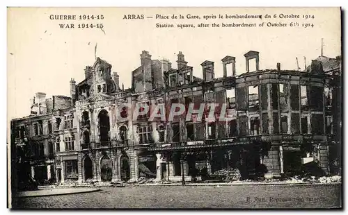 Ansichtskarte AK Arras Place de la Gare apres le Bombardement du 6 octobre 1914 Militaria