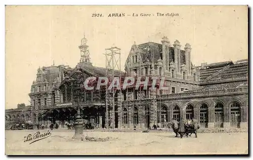 Cartes postales Arras La Gare Militaria