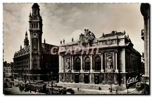 Cartes postales Lille La Nouvelle Bourse et le Theatre