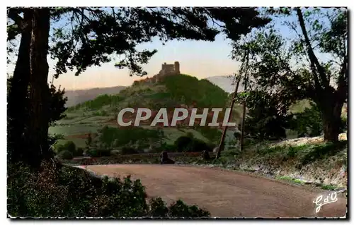 Cartes postales L&#39Auvergne Chateau de Murol pris de la route de St Nectaire Monts Dore Sancy