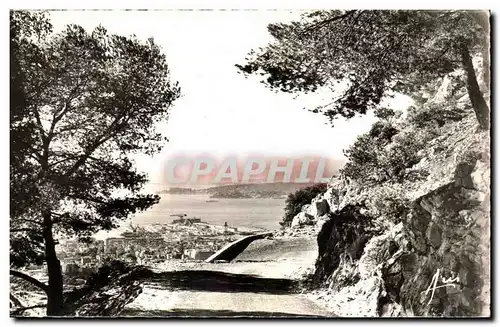 Cartes postales Cote d'Azur Toulon La Corniche du Faron