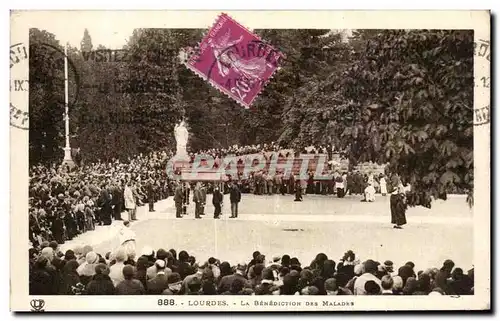 Cartes postales Lourdes La Benediction Des Malades