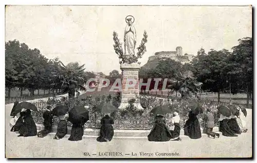 Cartes postales Lourdes La Vierge Couronnee