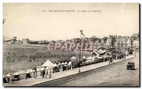 Cartes postales Les Sables D&#39Olonne La Plage et le Remblai