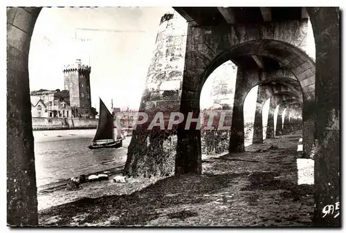 Cartes postales Sables D Olonne Les Arcades et la Tour