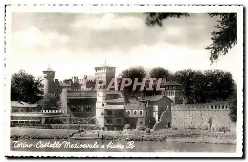 Cartes postales Torino Castello medioevalo e fiume Po