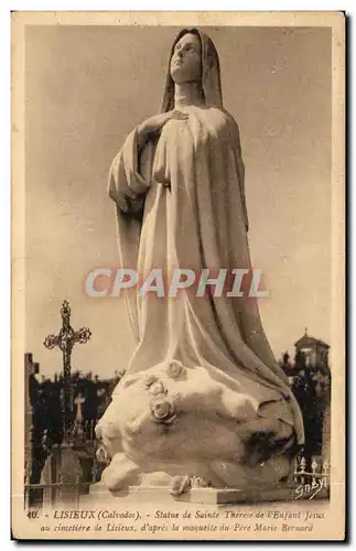 Ansichtskarte AK Lisieux Statue de Sainte Therese de l&#39enfant Jesus au cimetiere