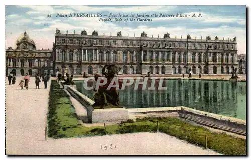 Cartes postales Palais De Versailles Facade Sur Les Jardins Et Le Parterre d&#39Edu Facade Side Of The Gardens