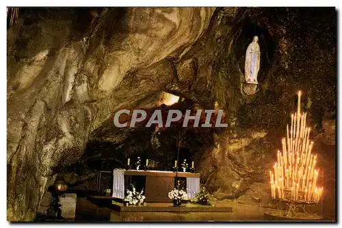 Cartes postales moderne Lourdes La Grotte Miraculeuse