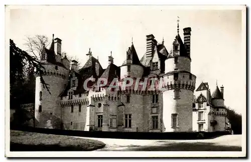 Cartes postales Rigny Usse Le Chateau Donjon Cylindrique