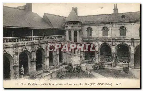 Ansichtskarte AK Tours Cloitre de la Psalette Galeries et Escalier