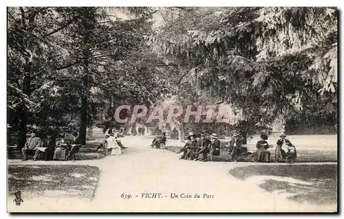 Cartes postales Vichy Un Coin du Parc