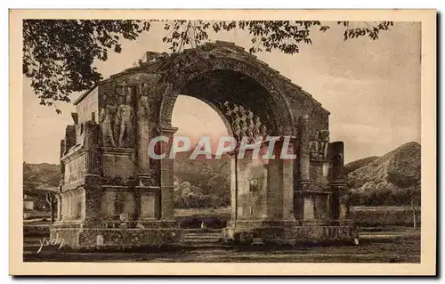 Cartes postales Paysages Et Pierres De Provence Monument romain a St Remy de provence Plateau des antiquites