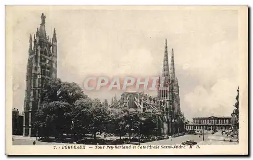 Cartes postales Bordeaux Tour Pey Berland Et Cathedrale Saint Andre