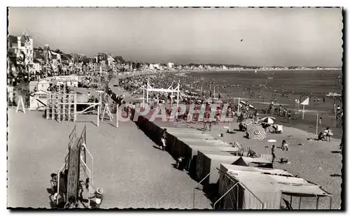 Cartes postales La Baule Vue Generale De La Plage Volley Ball Volley-ball