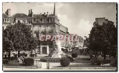 Cartes postales Reims A Briand Monument aux infirimieres