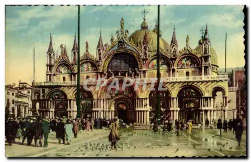 Cartes postales Venezia Piazza e Chiesa di S Marco Place et Eglise de St Marc The Chruch of The San Marco