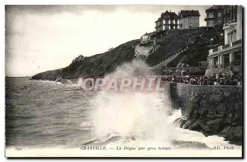 Cartes postales Granville La Digue par gros temps