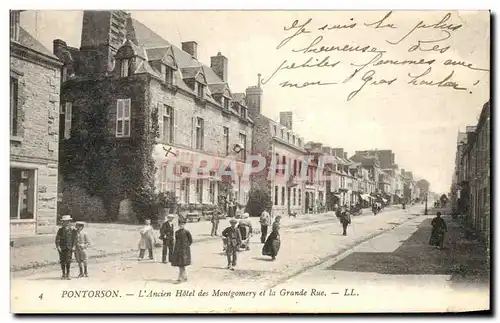 Cartes postales Pontorson L'Ancien Hotel des Montgomery et la Grande Rue