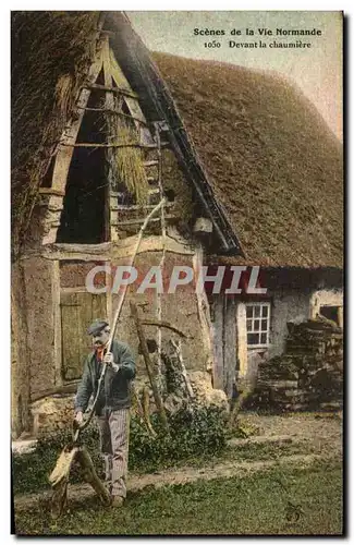 Ansichtskarte AK Scenes de la Vie Normande Devant la Chaumiere Folklore Normandie