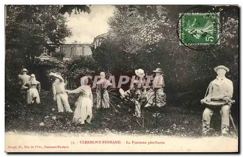 Cartes postales Clermont Ferrand La Fontaine Petrifiante