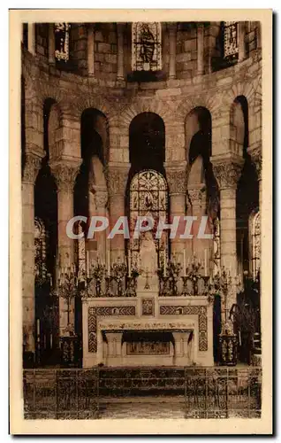 Cartes postales Clermont Ferrand Notre Dame du Port Le Choeur et le Maitre Autel