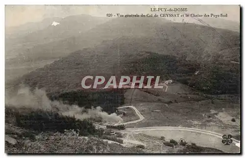 Cartes postales Le Puy De Dome Vue Generale Du Col de Ceyssat Et La Chaine Des Puys Sud Train