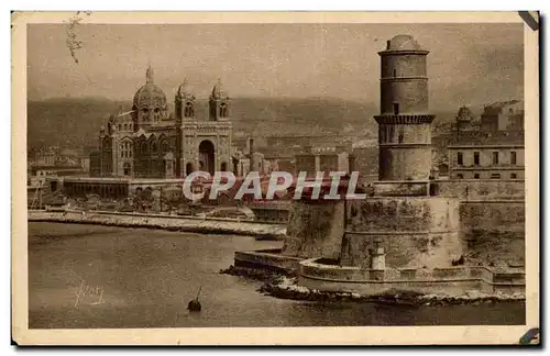 Ansichtskarte AK La Douce france Marseille La Cathedrale le Fort Saint Jean