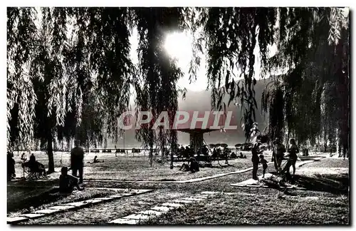 Ansichtskarte AK Ombres Et Lumieres A La Plage Aix Les Bains