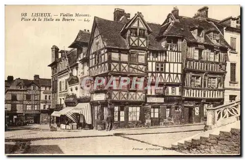 Ansichtskarte AK Lisieux Vieilles Maisons Place de la Halle au Beurre