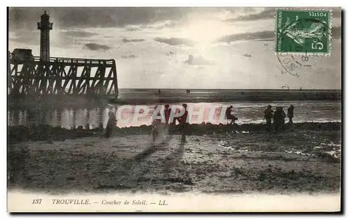 Ansichtskarte AK Trouville Coucher De Soleil