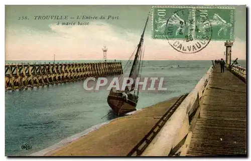 Cartes postales Troucolle L&#39Entree Du Port A Marce Basse Bateau