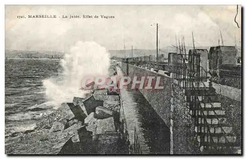 Cartes postales Marseille La Jetee Effet de Vagues