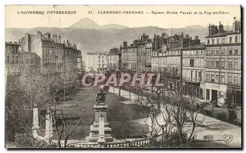 Cartes postales Clermont Ferrand Le Square Blaise Pascal et le Puy de Dome