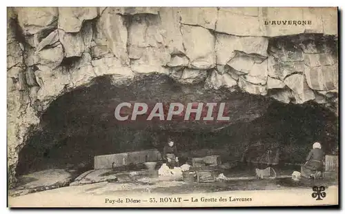 Ansichtskarte AK L&#39Auvergne Puy de Dome Royat La grotte des Laveuses Lavandieres