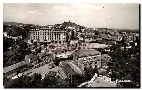 Ansichtskarte AK Chatelguyon Station Thermale touristique Vue generale et calvaire